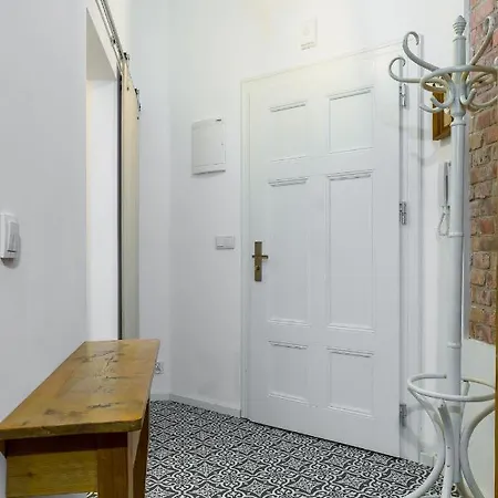 Antique Studio